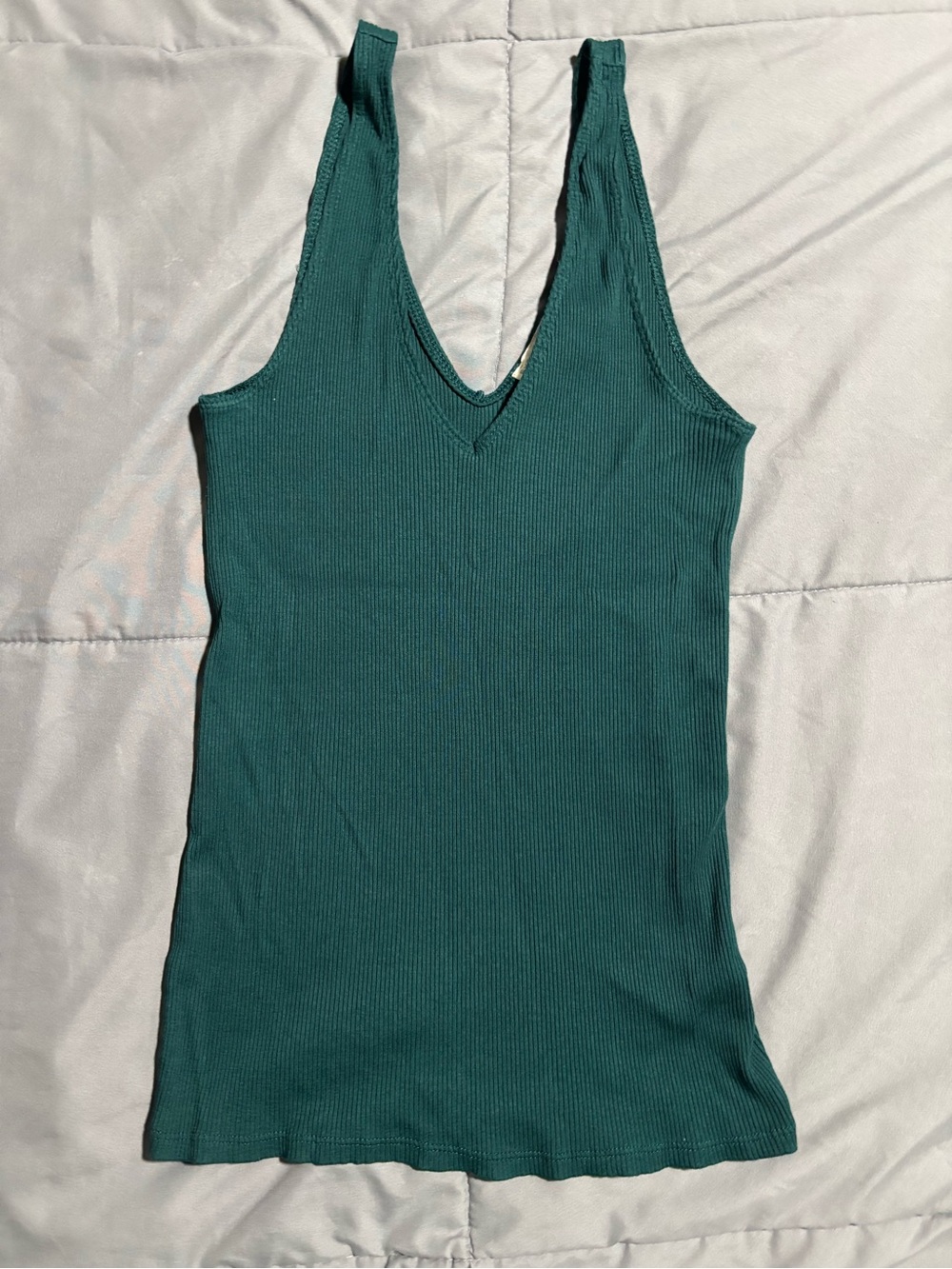 Express Sleeveless V-Neck Ribbed Tank Top - Teal
